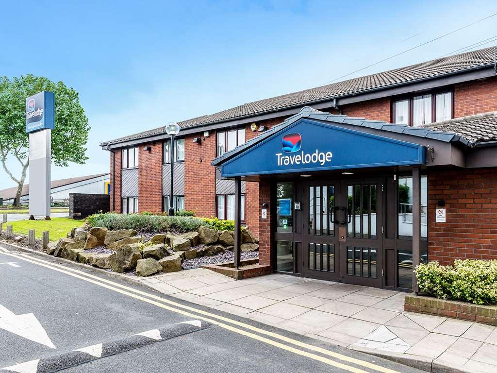 Travelodge Birmingham Dudley エクステリア 写真