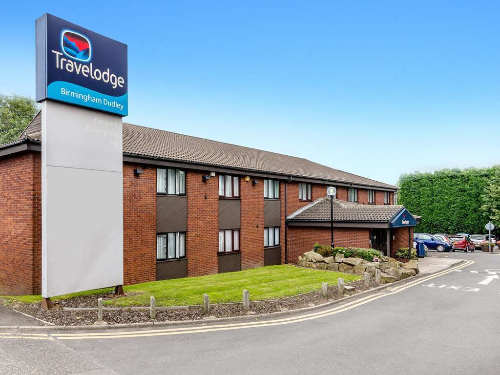 Travelodge Birmingham Dudley エクステリア 写真